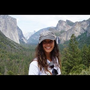 Meet your Posher, Ashli